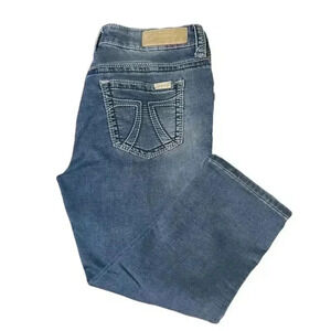Seven7 size 8 /22 inch inseam